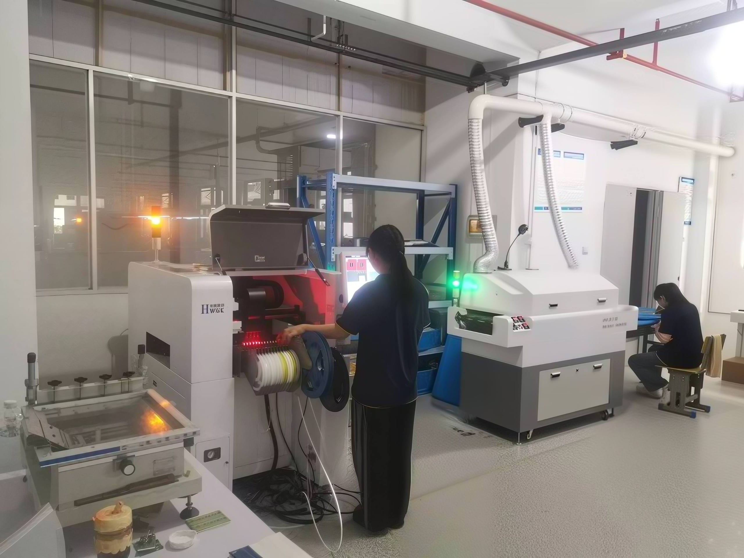 Muphoenix Automated Assembly Line for Auto Electronics